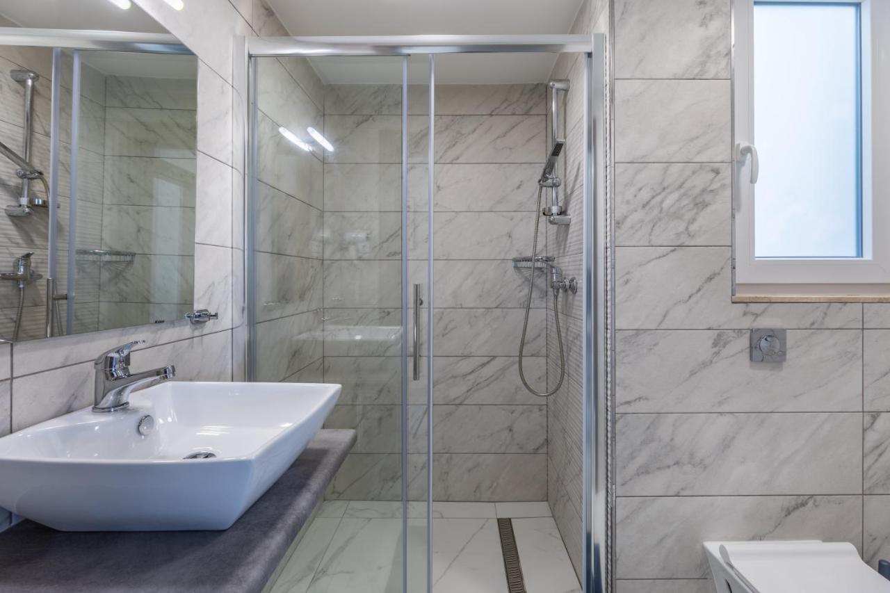 Terrace View-Stylish Two Bedrooms Fully Ac-Wifi Penthouse 음시다 외부 사진