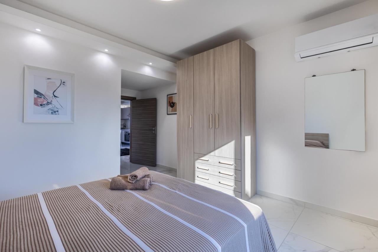 Terrace View-Stylish Two Bedrooms Fully Ac-Wifi Penthouse 음시다 외부 사진