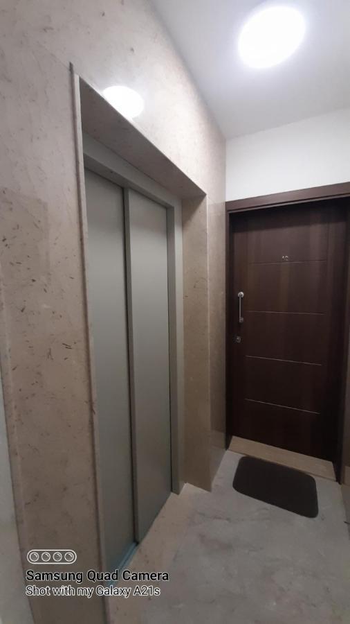 Terrace View-Stylish Two Bedrooms Fully Ac-Wifi Penthouse 음시다 외부 사진